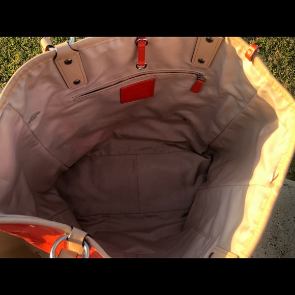 Classic Coach Woman’s bag, ORIGINAL! - Picture 5 of 5